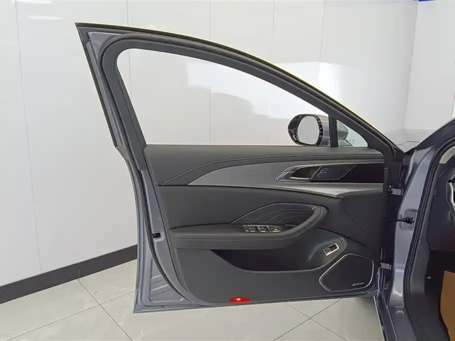 Hongqi H5 2022 из CN, фото 7