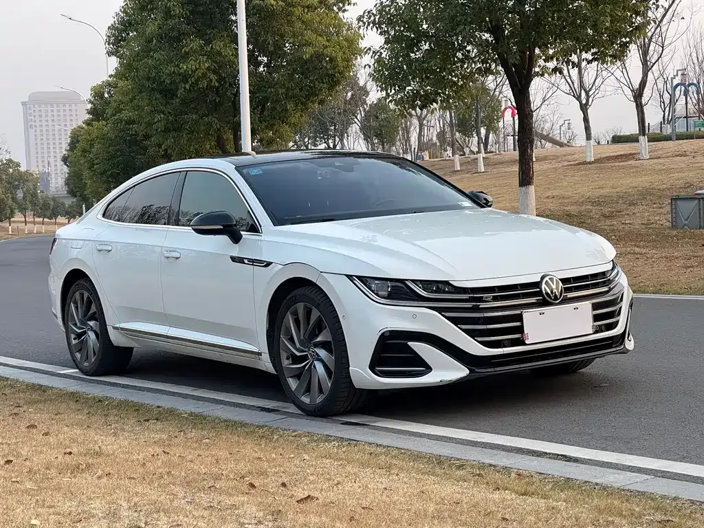 Volkswagen CC — фото 3