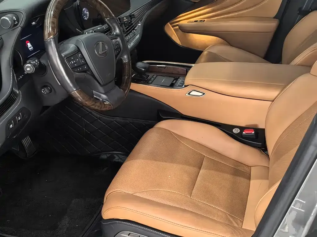Lexus LS 2021 из CN, фото 5