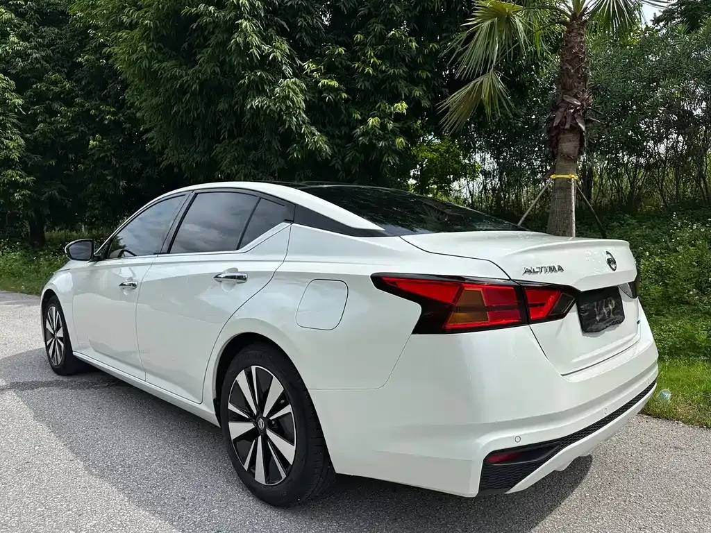 Nissan Teana 2021 из CN, фото 4