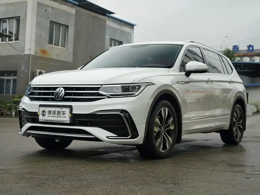 Volkswagen Tiguan L 2024 из CN, фото 1
