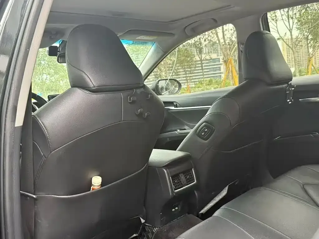Toyota Camry 2023 из CN, фото 6