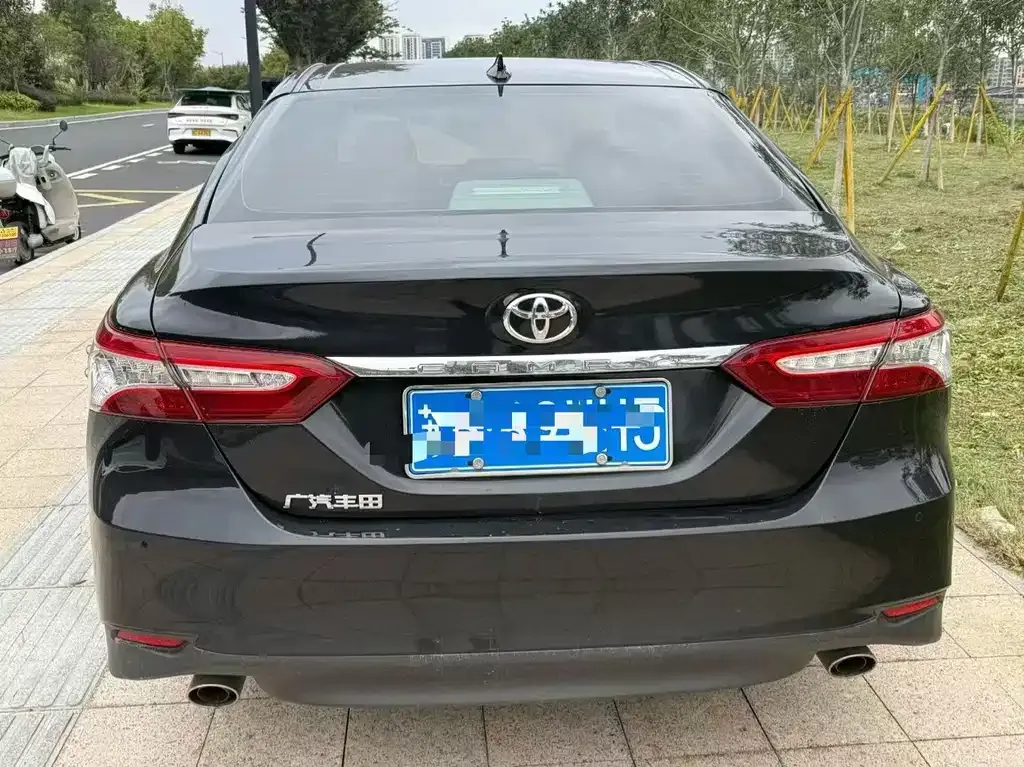 Toyota Camry 2023 из CN, фото 8
