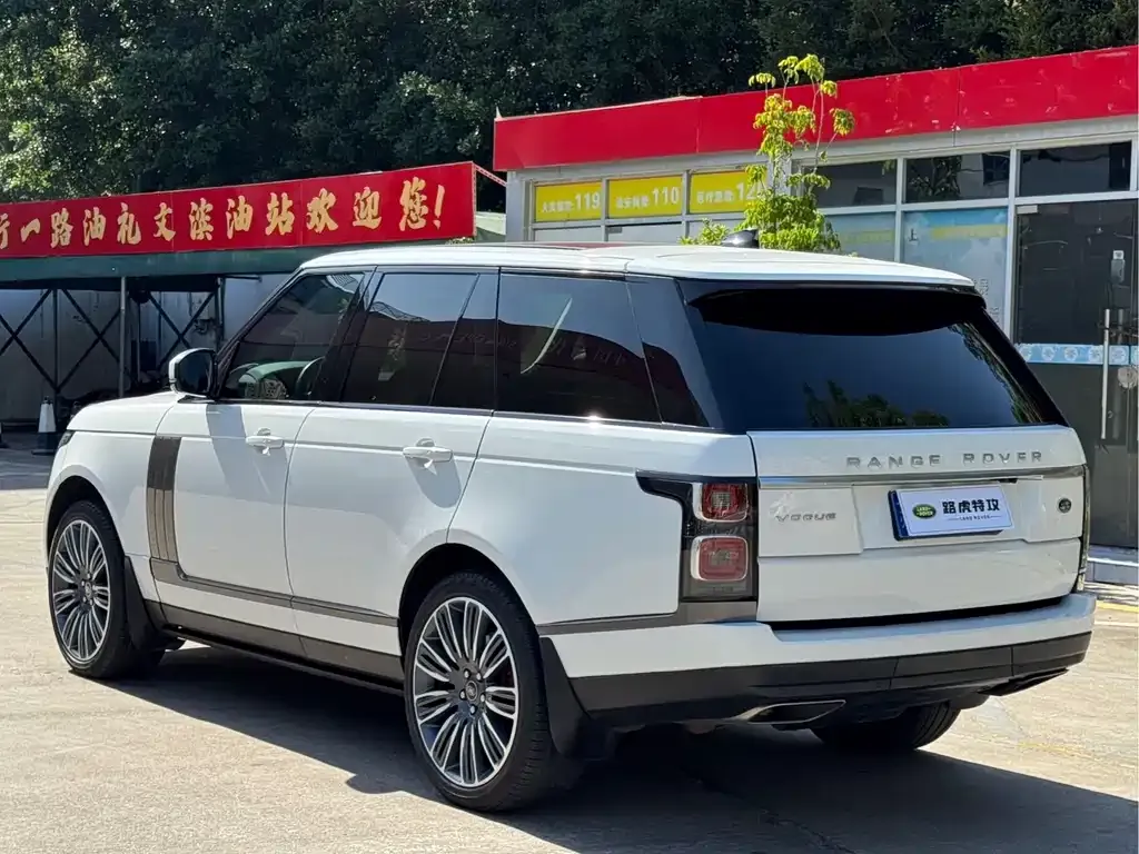 Land Rover Range Rover — фото 10