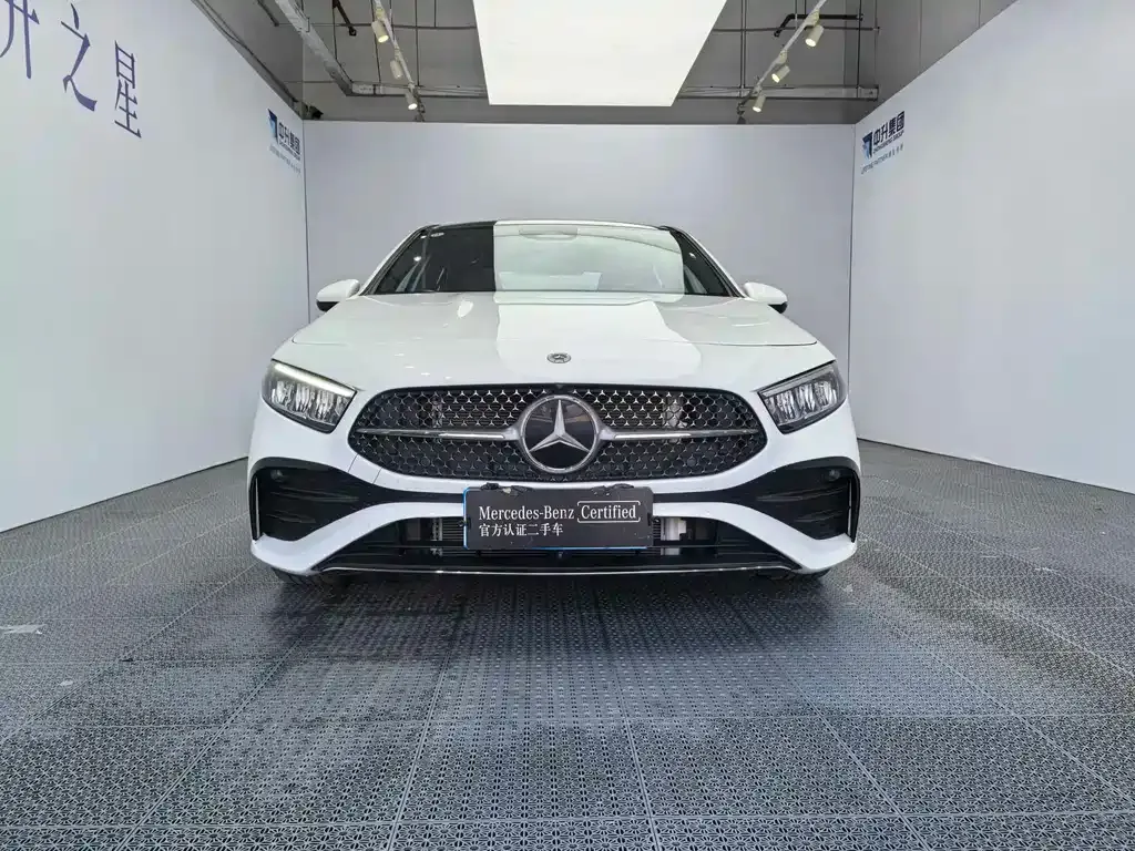 Mercedes-Benz A-Class 2024 из CN, фото 3