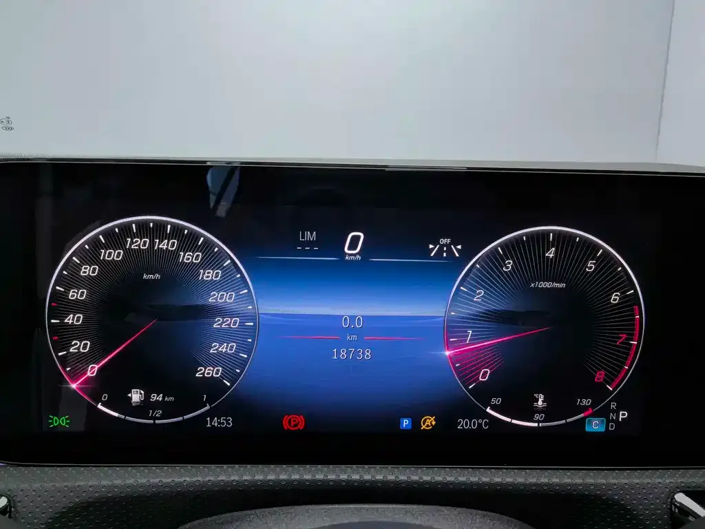 Mercedes-Benz A-Class 2024 из CN, фото 8