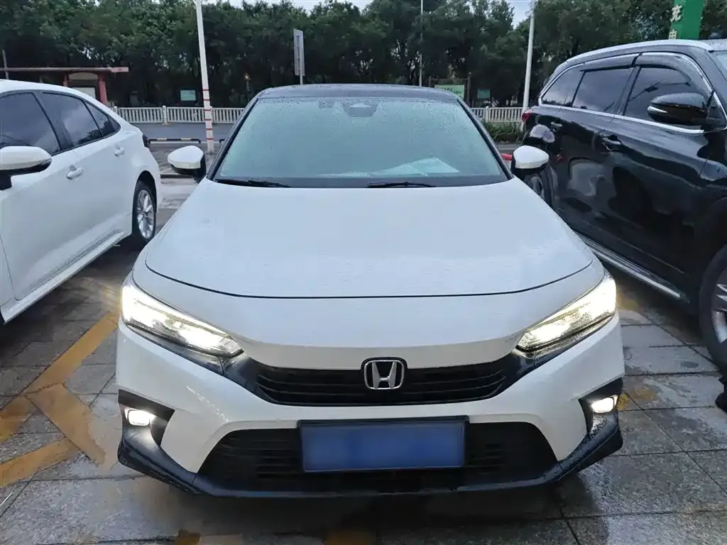 Honda Civic — фото 3