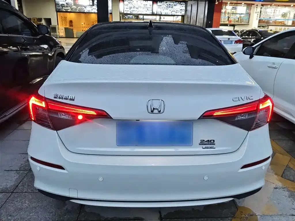 Honda Civic — фото 6