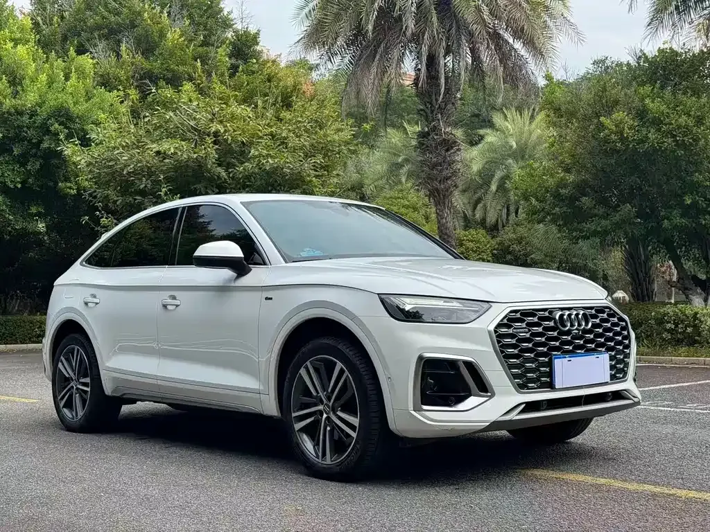 Audi Q5L Sportback 2021 из CN, фото 3