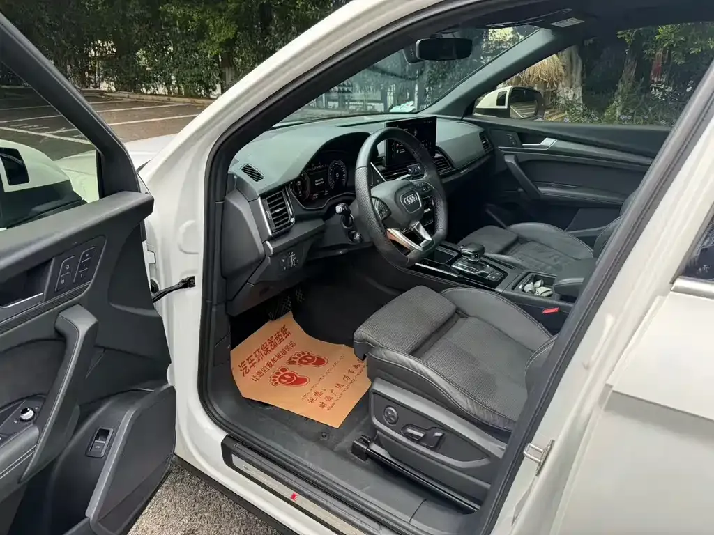 Audi Q5L Sportback 2021 из CN, фото 7