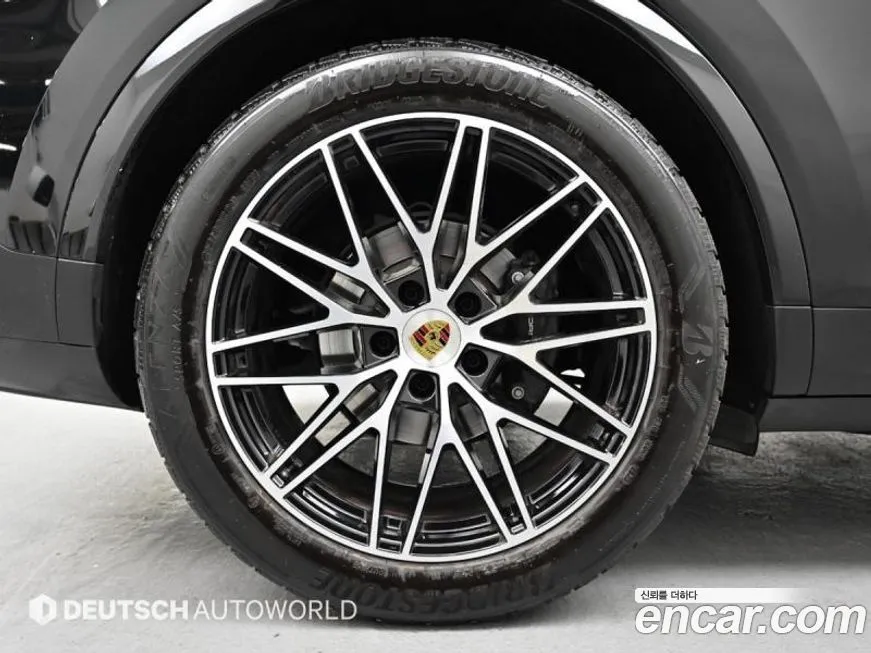 Porsche Cayenne 2024 из KR, фото 5