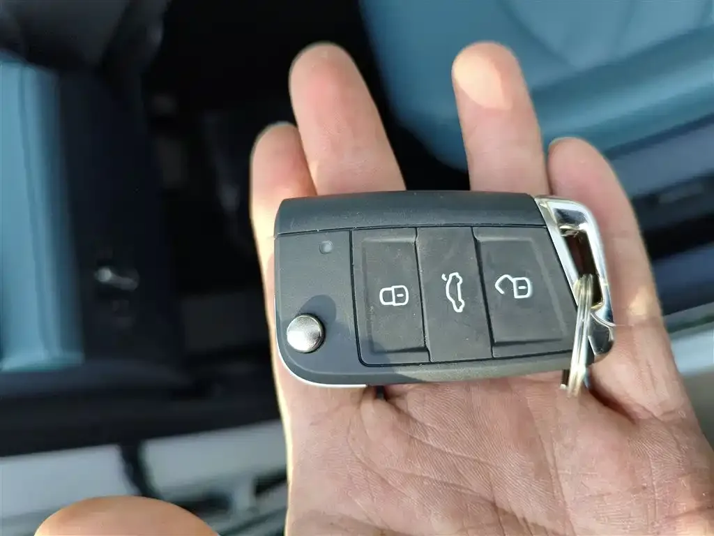 Volkswagen Tharu 2024 из CN, фото 9