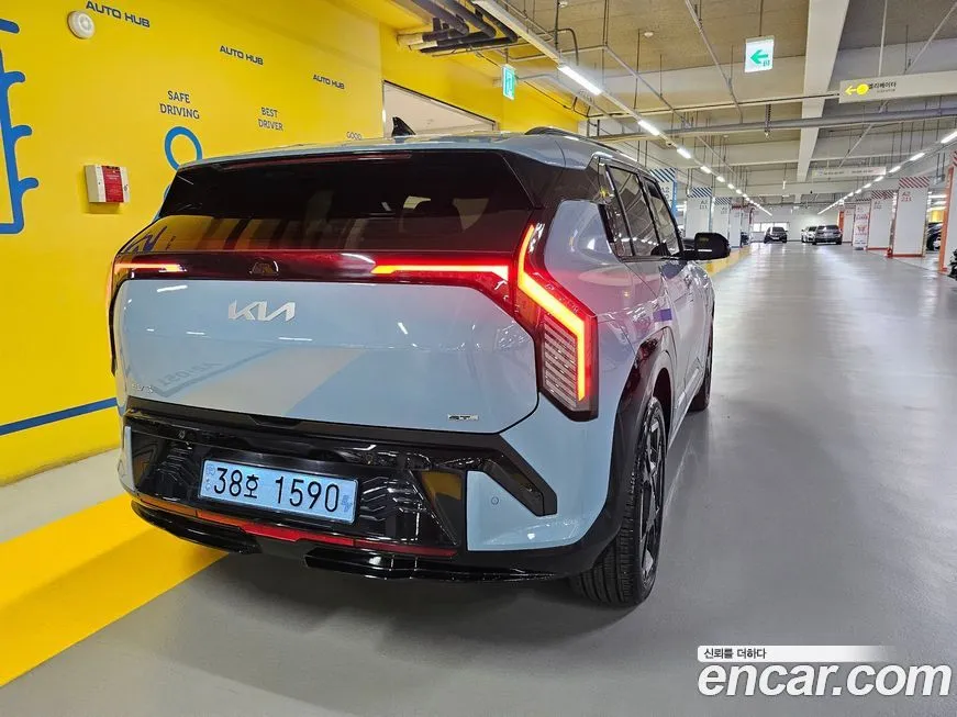 Kia EV3 — фото 4