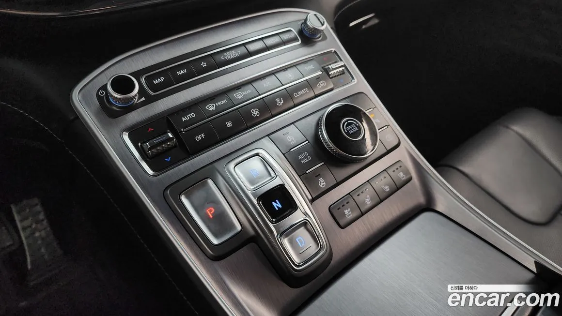 Hyundai Santafe — фото 9
