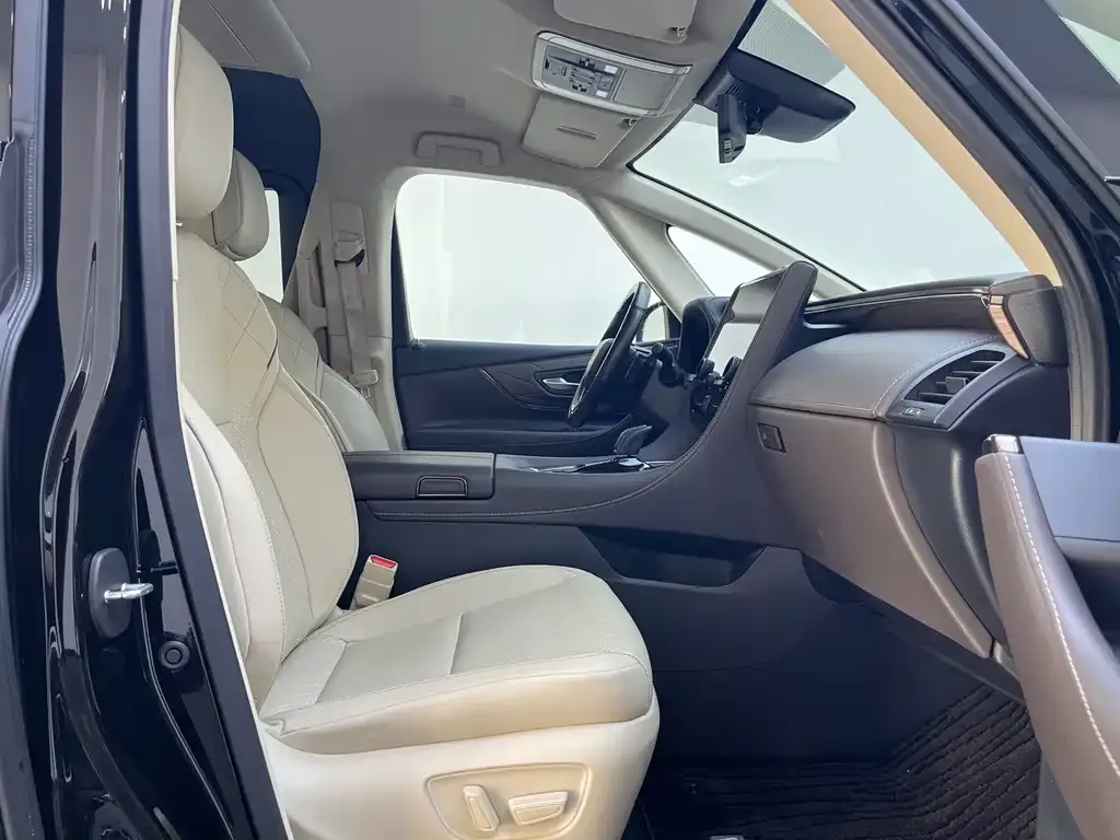 Toyota Vellfire 2024 из CN, фото 6