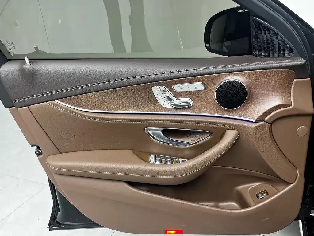 Mercedes-Benz E-Class 2021 из CN, фото 5