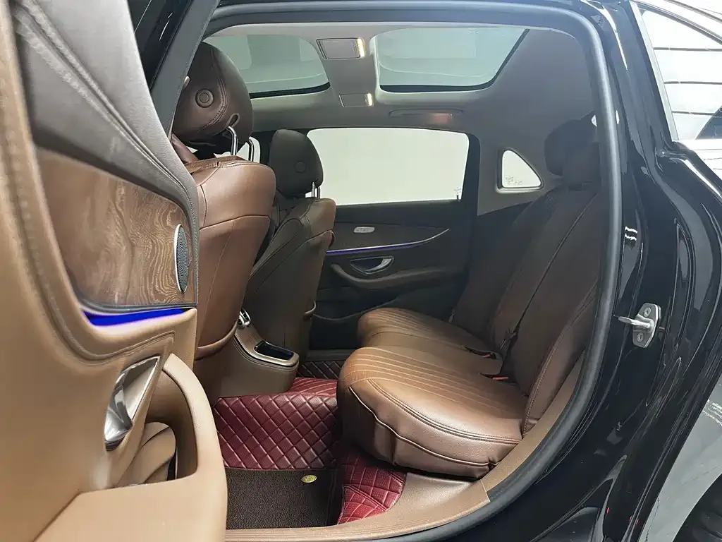 Mercedes-Benz E-Class 2021 из CN, фото 9