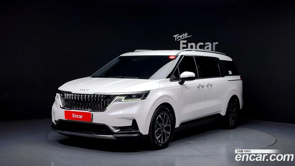 Kia Carnival 2023 из KR, фото 1