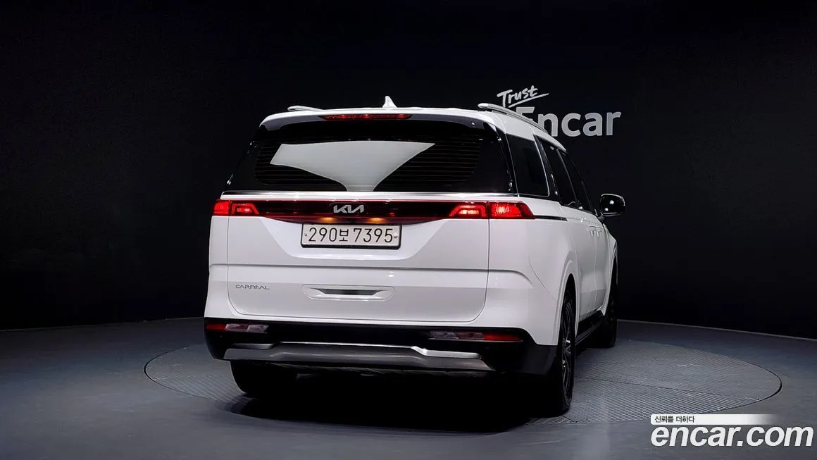 Kia Carnival 2023 из KR, фото 4