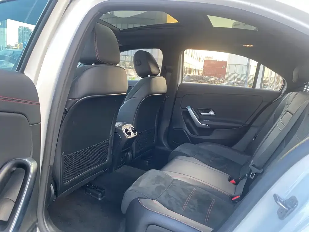 Mercedes-Benz A-Class 2024 из CN, фото 3