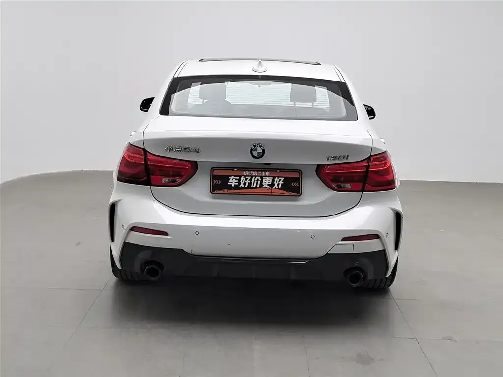 BMW 1 Series 2021 из CN, фото 4