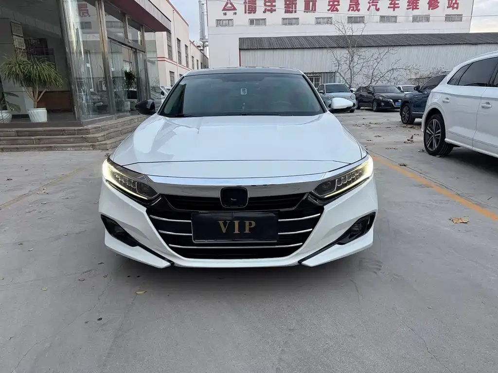 Honda Accord — фото 2