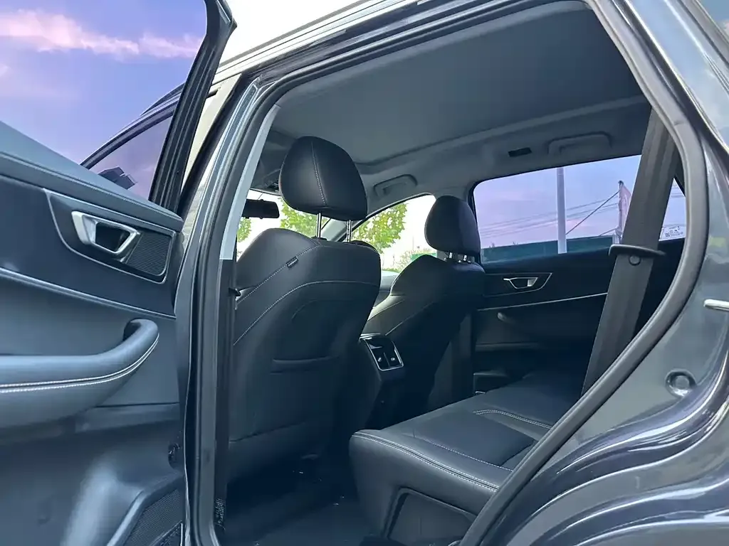 Chery Tiggo 8 2025 из CN, фото 4