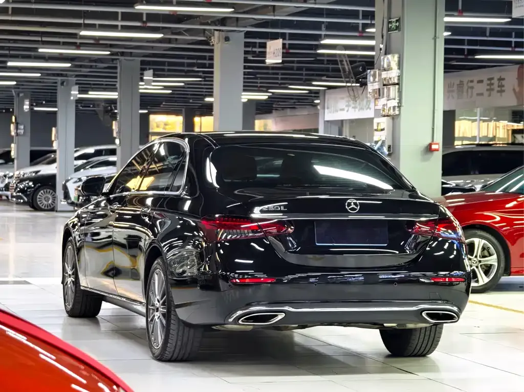 Mercedes-Benz E-Class 2022 из CN, фото 6