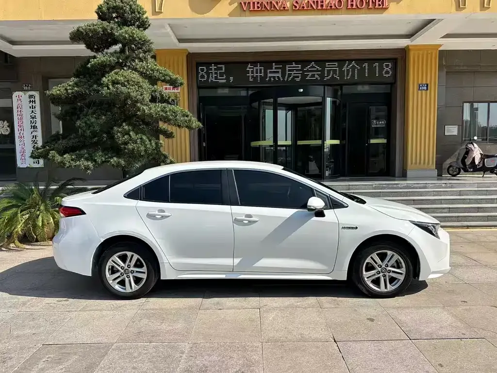 Toyota Levin 2023 из CN, фото 3
