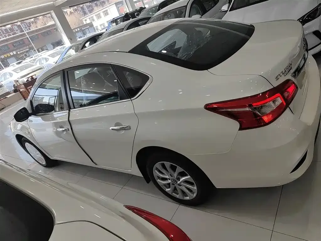 Nissan Sylphy 2025 из CN, фото 5