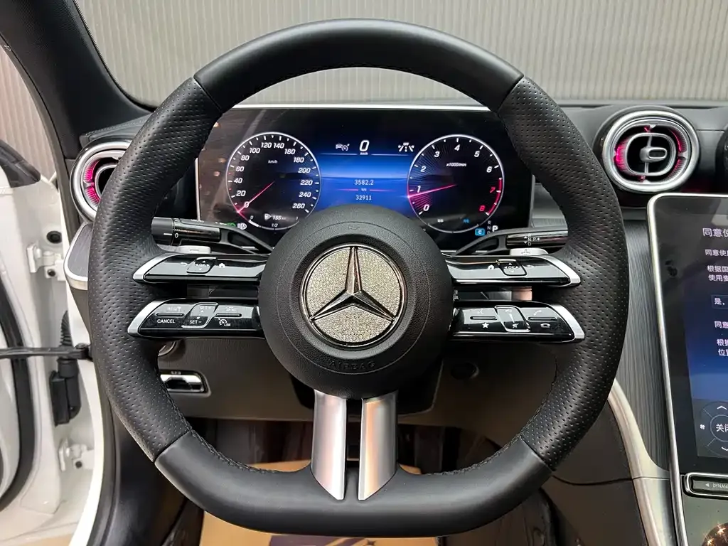 Mercedes-Benz C-Class 2023 из CN, фото 5