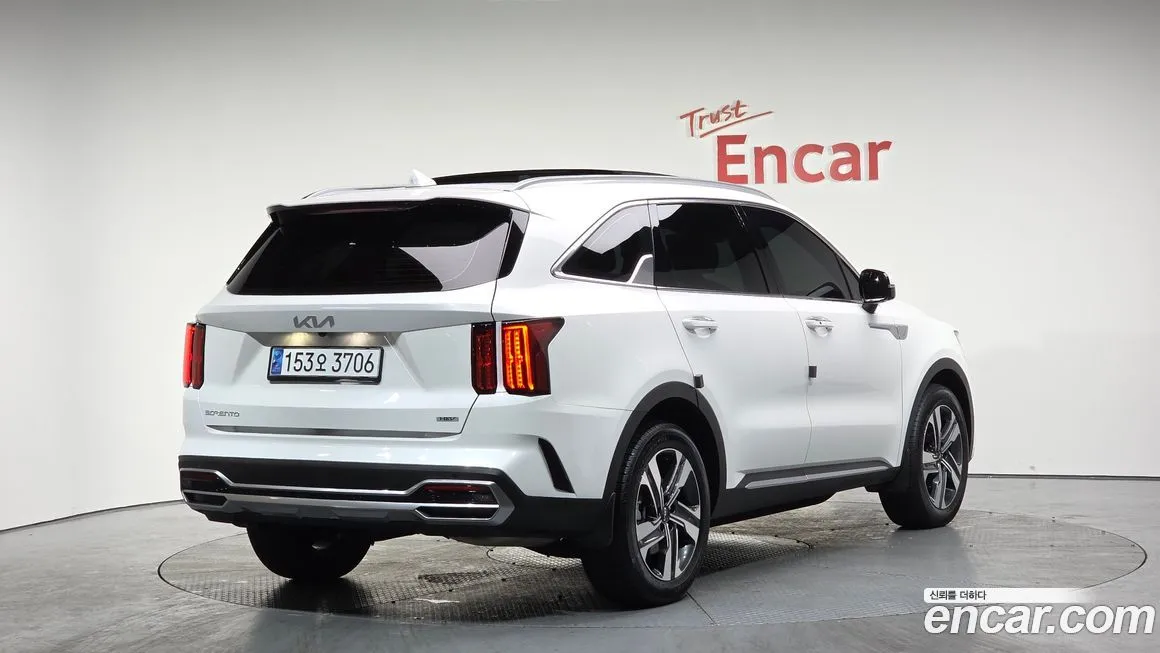 Kia Sorento 2023 из KR, фото 2