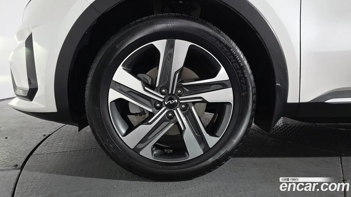 Kia Sorento 2023 из KR, фото 5