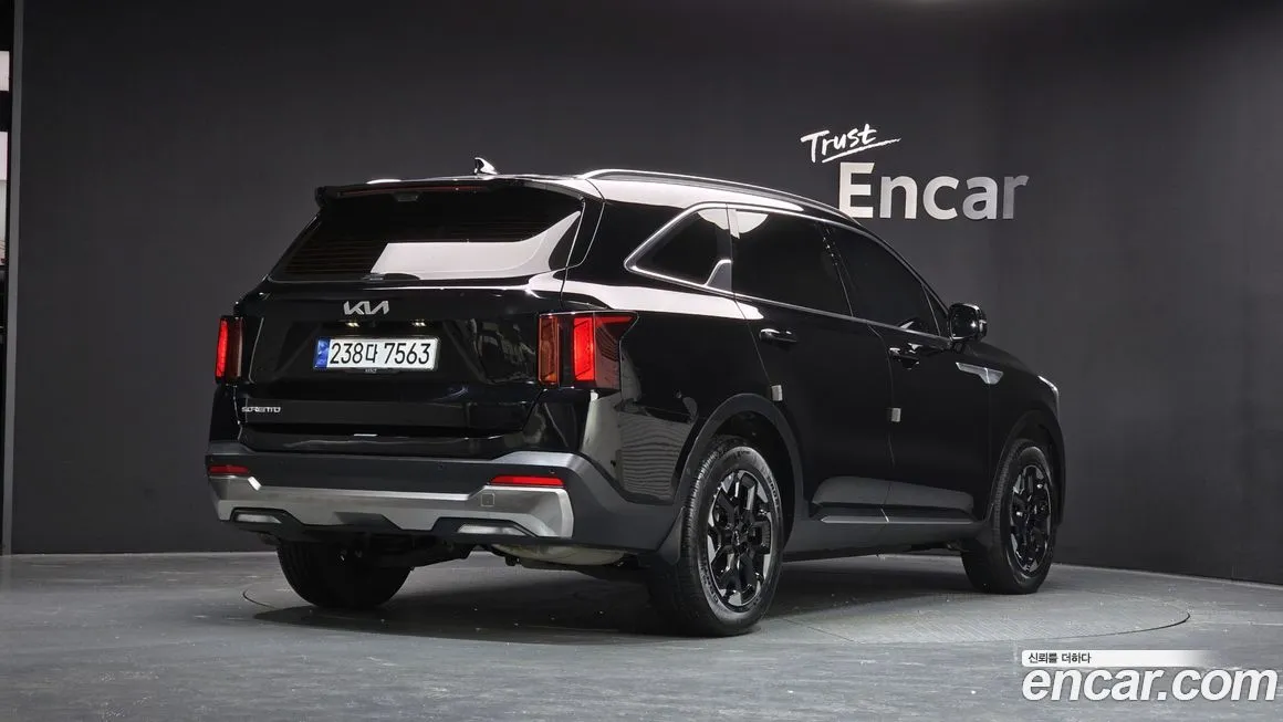 Kia Sorento — фото 2