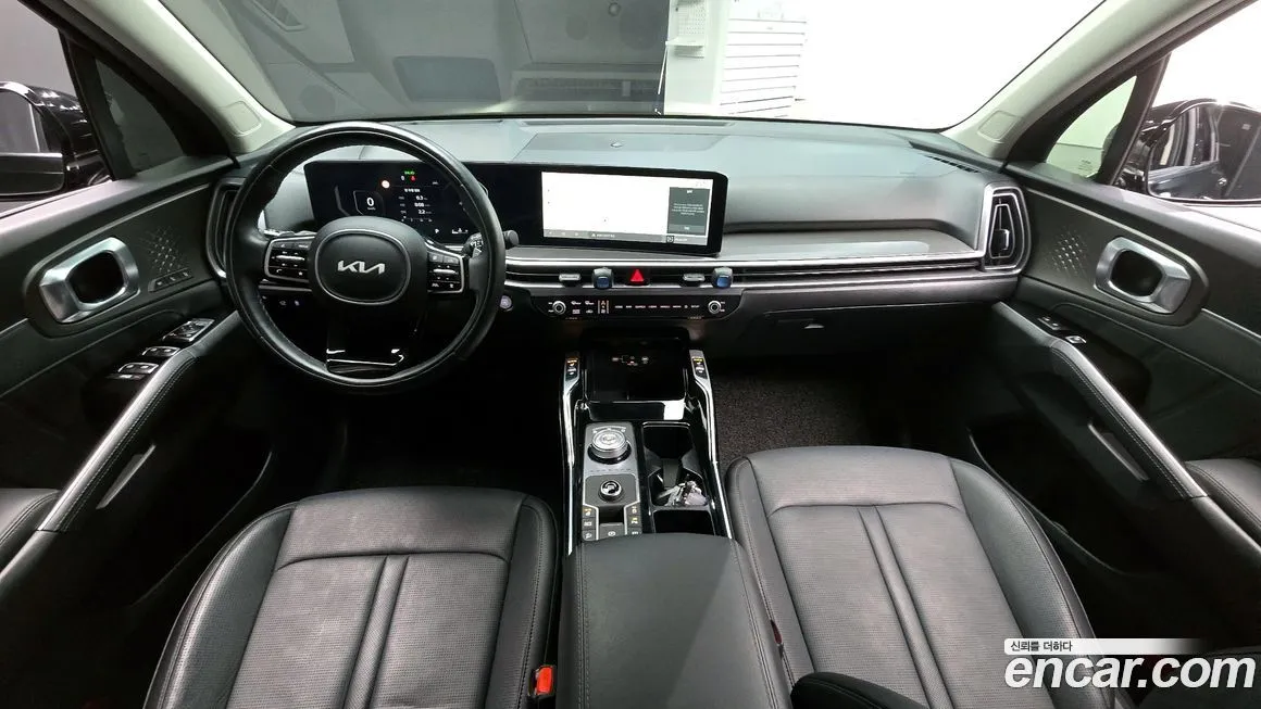 Kia Sorento — фото 7