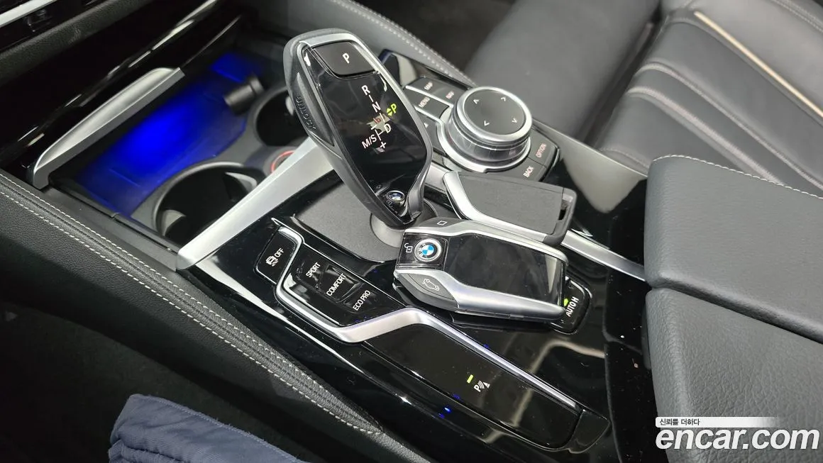BMW 5-Series 2022 из KR, фото 9