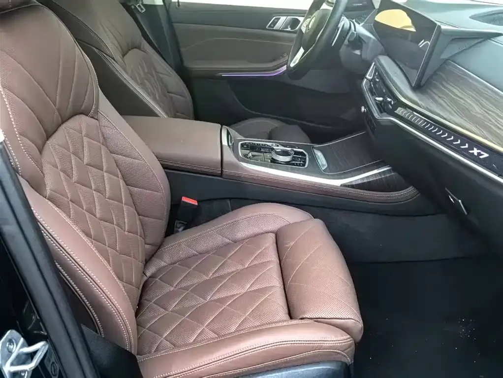 BMW X7 2024 из CN, фото 9