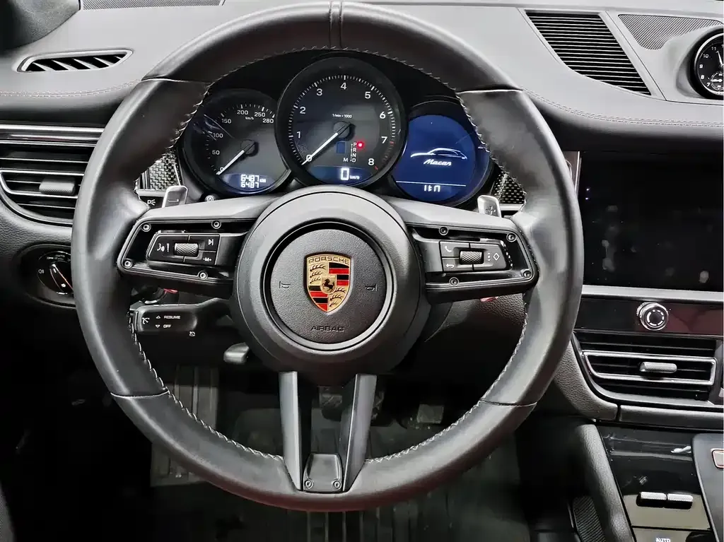 Porsche Macan 2025 из CN, фото 10