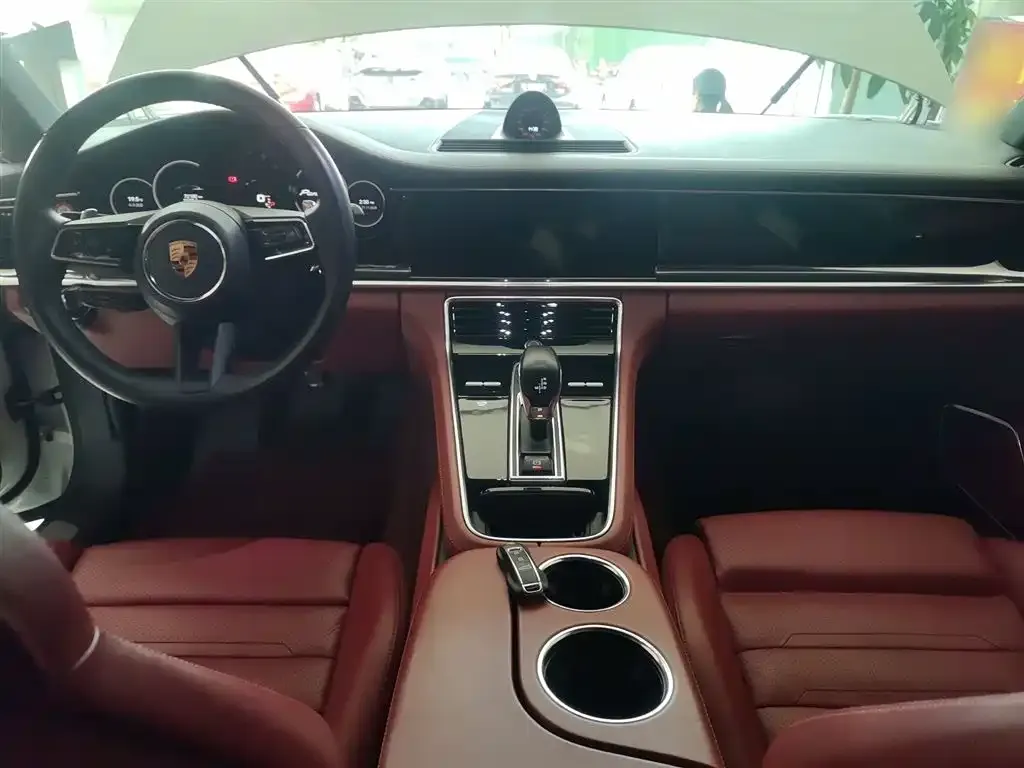 Porsche Panamera 2022 из CN, фото 10