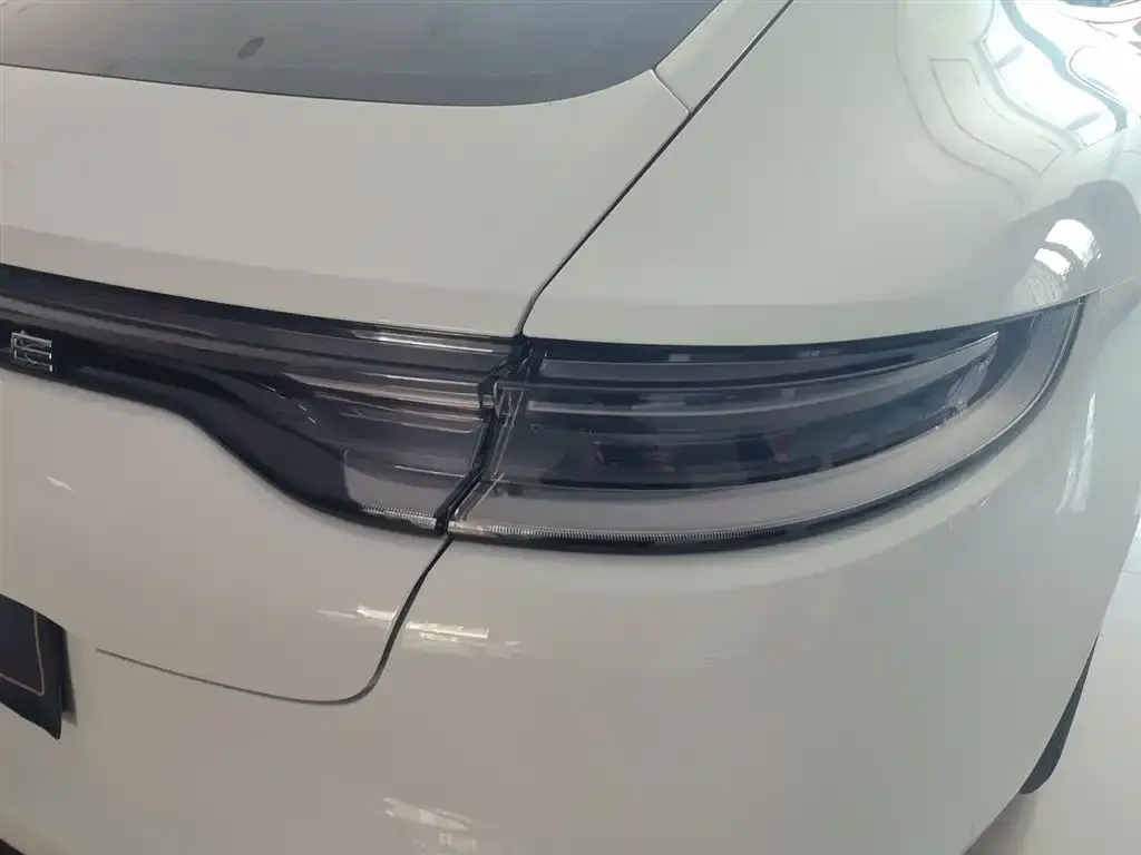 Porsche Panamera 2022 из CN, фото 8