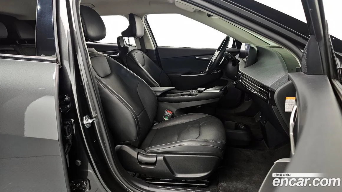 Kia EV6 2022 из KR, фото 10