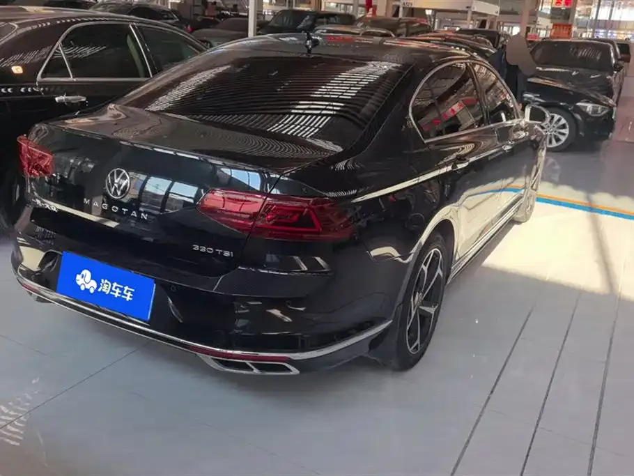 Volkswagen Magotan 2023 из CN, фото 3