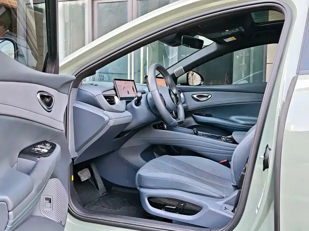 BYD Seal 06GT — фото 4