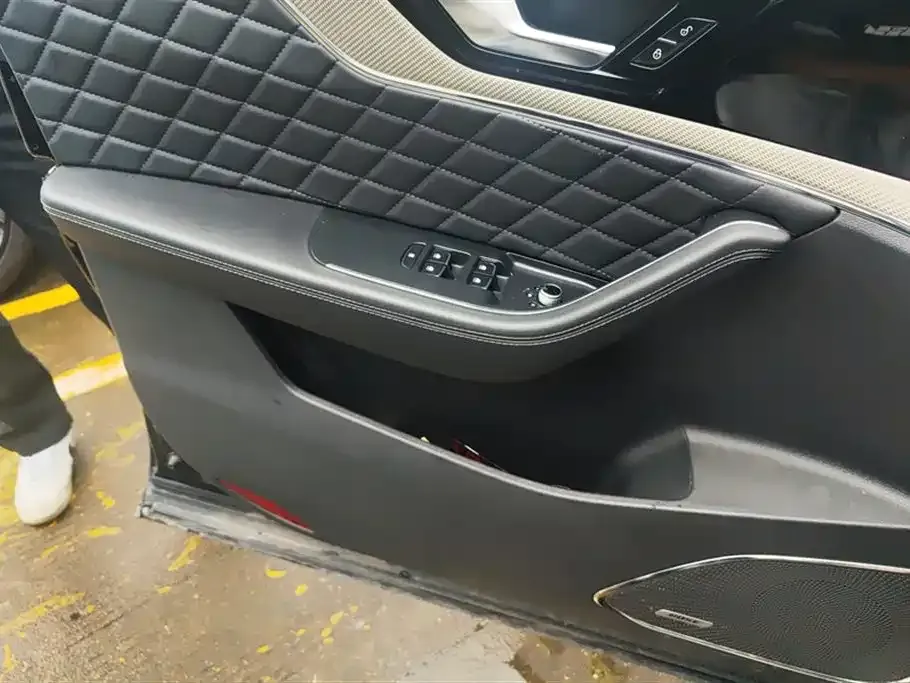 Hongqi HS5 2021 из CN, фото 7