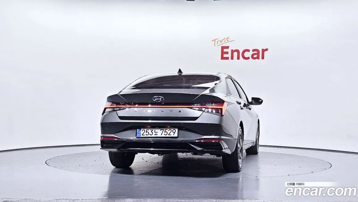 Hyundai AVANTE 2021 из KR, фото 4