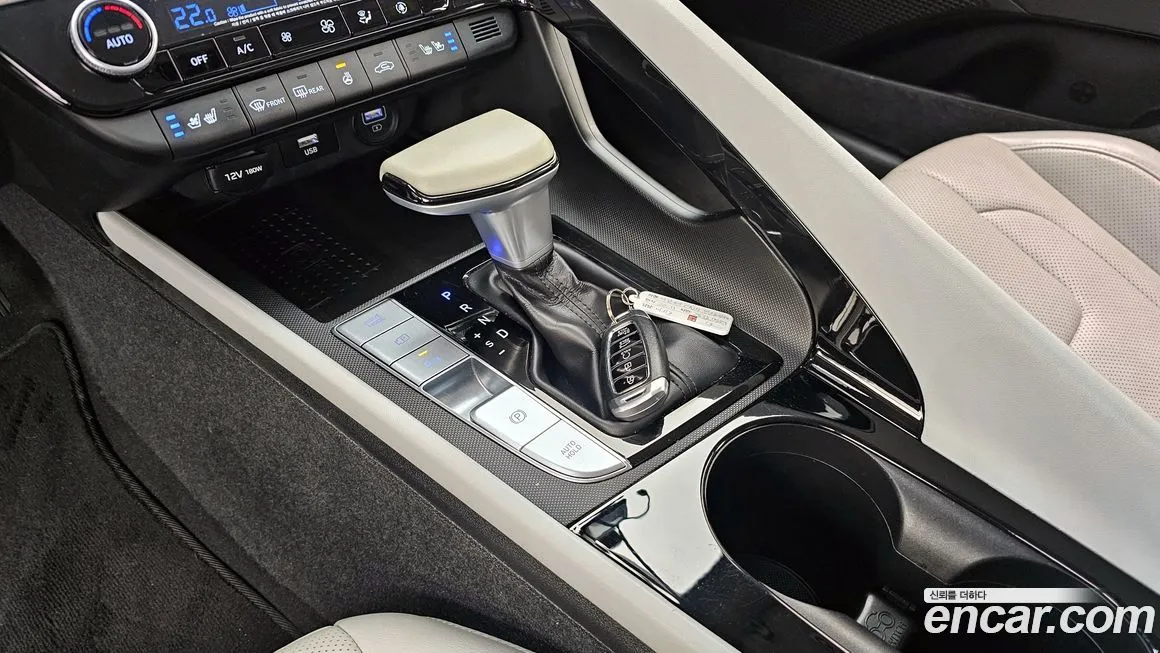 Hyundai AVANTE 2021 из KR, фото 9