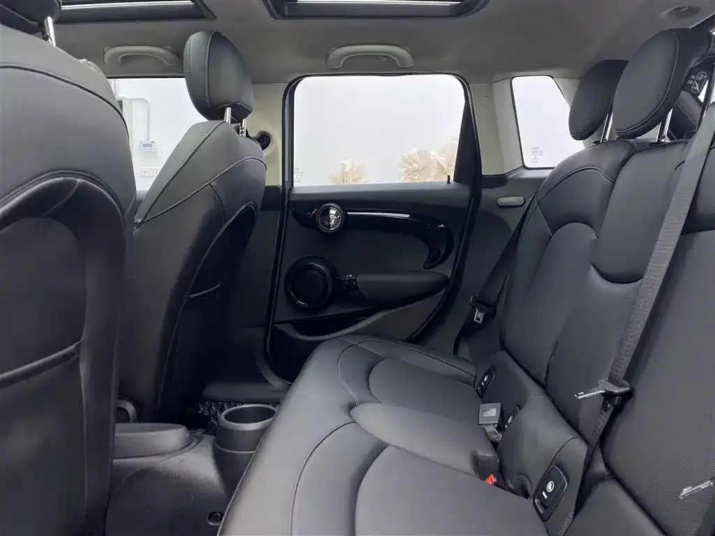 MINI Cooper (3-door) 2021 из CN, фото 7