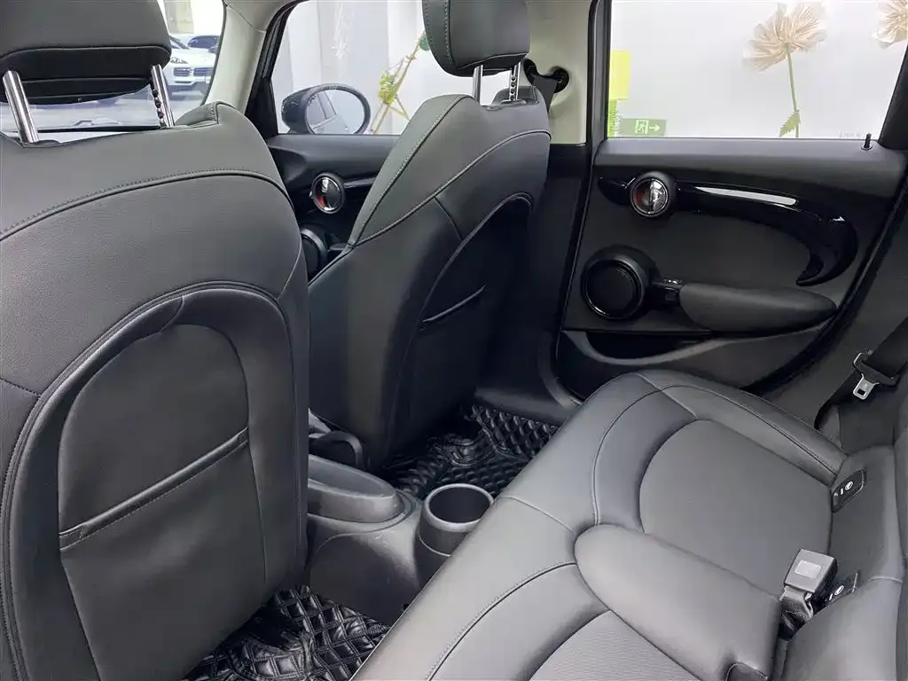 MINI Cooper (3-door) 2021 из CN, фото 8