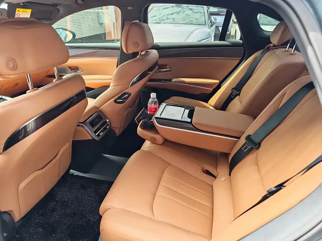 [object Object] 汉L 2025 из CN, фото 3