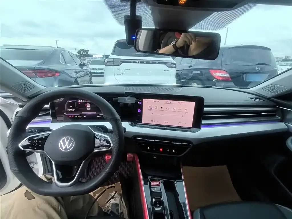 Volkswagen Lamando 2023 из CN, фото 10